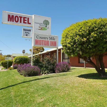 Country Mile Motor Inn Forbes Dış mekan fotoğraf