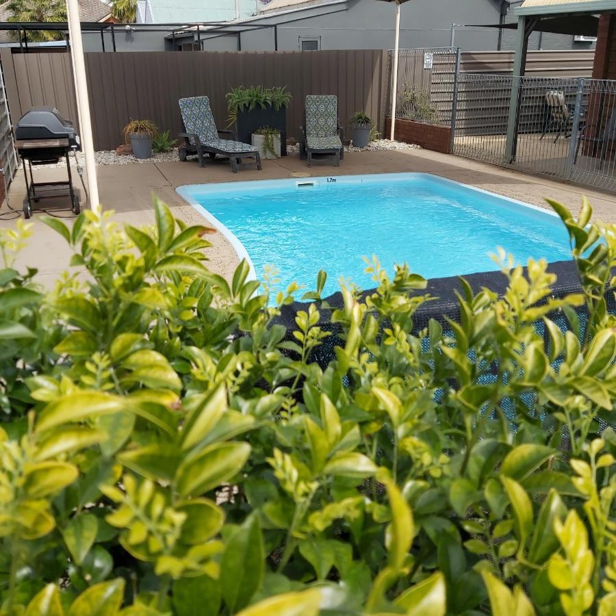 Country Mile Motor Inn Forbes Dış mekan fotoğraf