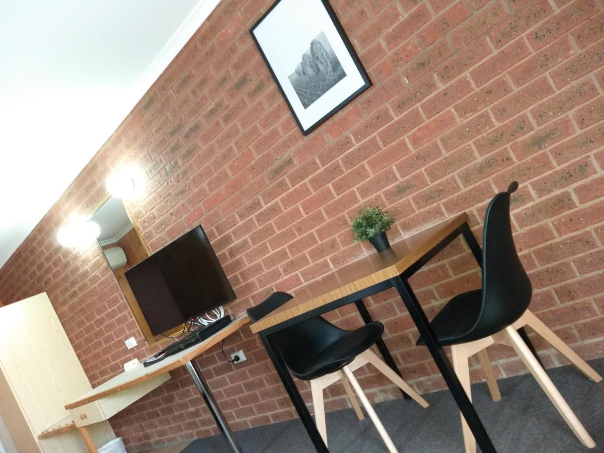 Country Mile Motor Inn Forbes Dış mekan fotoğraf